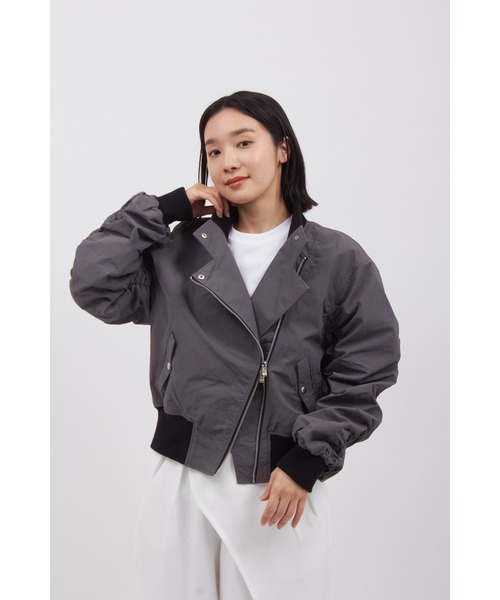 TORNADO MART（トルネードマート）の「ＴOＲＵＮＥ∴ギャザリングブルゾン（ブルゾン・レディース・ブラック/グレー・S/M/L）」の8枚目の写真