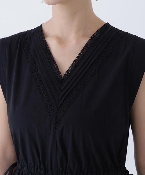 N.（N. Natural Beauty Basic）（エヌエヌナチュラルビューティーベーシック）の「ピンタックレースワンピース（ワンピース・レディース・ブラック/オフホワイト/レッド・FREE）」の15枚目の写真