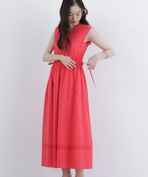 N.（N. Natural Beauty Basic）（エヌエヌナチュラルビューティーベーシック）の「ピンタックレースワンピース（ワンピース・レディース・ブラック/オフホワイト/レッド・FREE）」の4枚目の写真