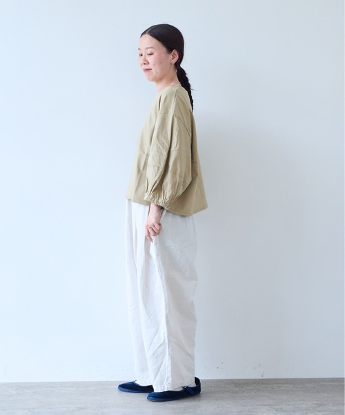 yuni(ユニ )の「high count/C baloon sleeves プルオーバー(Tシャツ/カットソー・レディース・ブルー/ベージュ・FREE)」の18枚目の写真