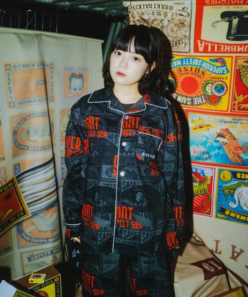 over print(オーバープリント)の「overprint/オーバープリント/LOUNGE SHIRT/日本燐寸工業会(シャツ/ブラウス・レディース・ブラック・M/L/XL)」の2枚目の写真