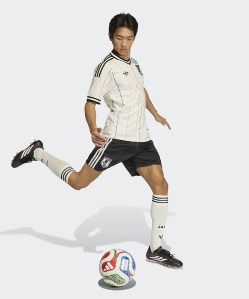 adidas（アディダス）の「サッカー日本代表 2026 アウェイ レプリカ ユニフォーム / ジャージ / アディダス adidas（Tシャツ/カットソー・メンズ・ホワイト・LARGE/X-LARGE/XX-LARGE/XXX-LARGE/SMALL/X-SMALL/MEDIUM/4XL）」の15枚目の写真