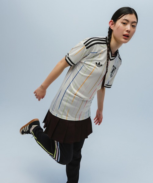 adidas（アディダス）の「サッカー日本代表 2026 アウェイ レプリカ ユニフォーム / ジャージ / アディダス adidas（Tシャツ/カットソー・メンズ・ホワイト・LARGE/X-LARGE/XX-LARGE/XXX-LARGE/SMALL/X-SMALL/MEDIUM/4XL）」の4枚目の写真