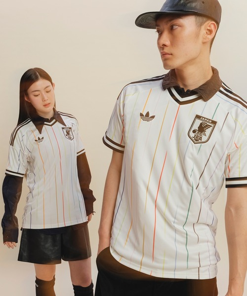 adidas（アディダス）の「サッカー日本代表 2026 アウェイ レプリカ ユニフォーム / ジャージ / アディダス adidas（Tシャツ/カットソー・メンズ・ホワイト・LARGE/X-LARGE/XX-LARGE/XXX-LARGE/SMALL/X-SMALL/MEDIUM/4XL）」の9枚目の写真