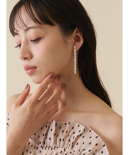SNIDEL(スナイデル)の「パールバリエイヤリング(イヤリング・レディース・B/C/A・F)」の20枚目の写真
