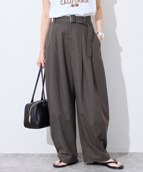 SLOBE IENA(スローブイエナ)の「ベルテッドカーブパンツ(その他パンツ・レディース・チャコールグレー/アイボリー・36/38)」の1枚目の写真