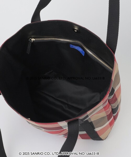 BLUE LABEL CRESTBRIDGE(ブルーレーベルクレストブリッジ)の「【ハローキティコラボ】クレストブリッジチェックビッグトート(トートバッグ・レディース・レッド・FREE)」の4枚目の写真