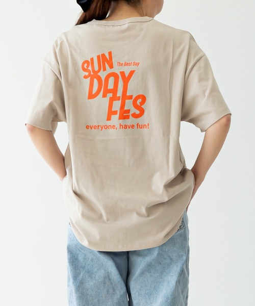 FOV(フォブ)の「FOV/フォブ SUNDAY FES Tシャツ(Tシャツ/カットソー・レディース・ホワイト/グレイッシュベージュ/チャコールグレー・F)」の1枚目の写真