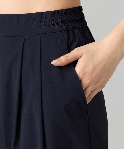 Chacott（チャコット）の「UVケアタフタワイドパンツ（その他パンツ・レディース・ネイビー/グレイッシュベージュ・M）」の8枚目の写真
