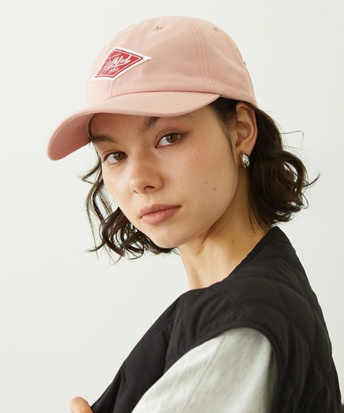 MILKFED.(ミルクフェド)の「LABEL TWILL CAP(キャップ・レディース・ベージュ/ピンク/ブラック・ONE SIZE)」の16枚目の写真