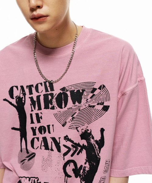 MOZMOZ(モズモズ)の「ピグメントダンシングキャット オーバーサイズ 半袖Tシャツ ピンク(Tシャツ/カットソー・レディース・その他・M/XL/XXL)」の3枚目の写真