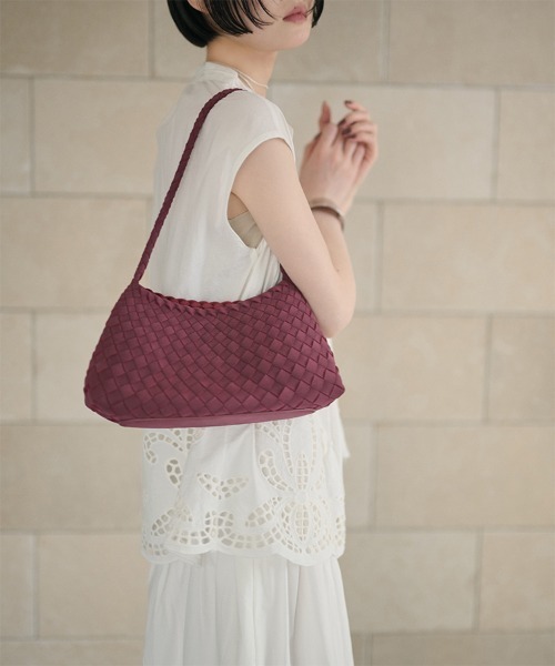 LAULEN（ローレン）の「eyelet lace v neck blouse /アイレットレースVネックブラウス（シャツ/ブラウス・レディース・ホワイト/ブラック・FREE）」の22枚目の写真