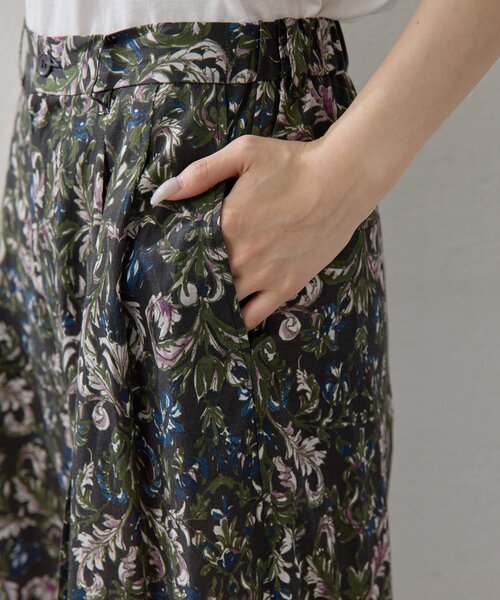 GALLARDAGALANTE(ガリャルダガランテ)の「【HERITANOVUM】レースヘムハーフパンツ(その他パンツ・レディース・ネイビー/ダークグリーン・FREE)」の14枚目の写真