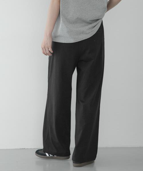 URBAN RESEARCH Sonny Label(アーバンリサーチサニーレーベル)の「『WEB限定』『UR TECH ひやサラクール』イージーワンタックパンツ(その他パンツ・レディース・ネイビー/ベージュ/ブラック・FREE)」の6枚目の写真