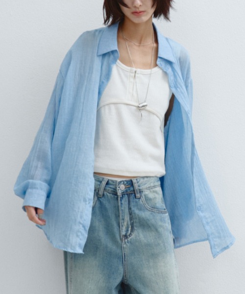 ANF.MUU（アンフムー）の「コットンブレンドシアーシャツ（シャツ/ブラウス・レディース・レッド/ブルー/ホワイト/ブラウン・FREE）」の3枚目の写真
