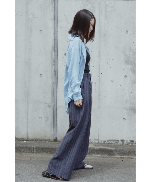 ANF.MUU（アンフムー）の「コットンブレンドシアーシャツ（シャツ/ブラウス・レディース・レッド/ブルー/ホワイト/ブラウン・FREE）」の5枚目の写真