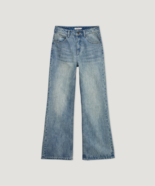 HEEARI(ヒアリー)の「ソフィフレアデニムパンツ_ライトブルー(デニムパンツ・レディース・その他・SMALL/MEDIUM/X-SMALL)」の6枚目の写真