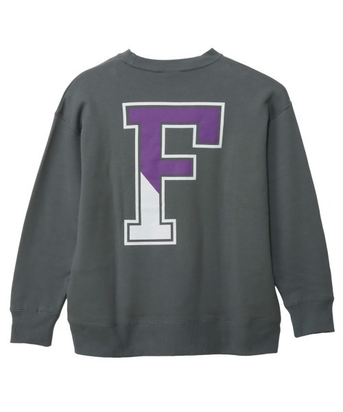 Champion（チャンピオン）の「Champion/チャンピオン CREW NECK SWEATSHIRT（スウェット・キッズ・グリーン/ダークグレー/オートミール/ネイビー・130cm/160cm/150cm/140cm）」の2枚目の写真