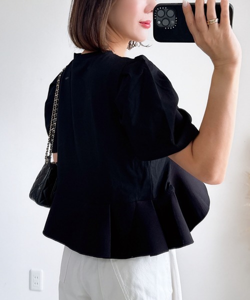&. NOSTALGIA（アンドドットノスタルジア）の「【ZOZO限定】タックペプラムドッキングTシャツ（Tシャツ/カットソー・レディース・ホワイト/ブラック・M）」の9枚目の写真