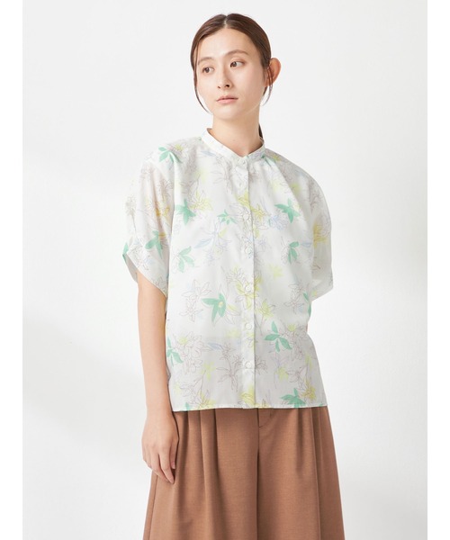 McGREGOR(マックレガー)の「花柄シアープリントシャツ(シャツ/ブラウス・レディース・ライトイエロー/ブラウン系その他2・M)」の1枚目の写真