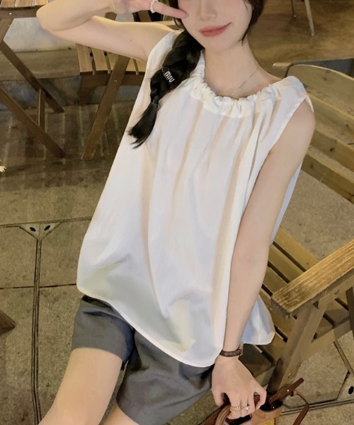 Aelina(エリナ)の「ノースリーブトップス(その他トップス・レディース・キャメル/オフホワイト・FREE)」の19枚目の写真