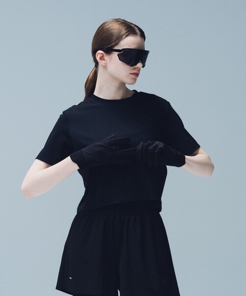 mgh(エムジーエイチ)の「mgh / Axion crewneck short sleeve(Tシャツ/カットソー・レディース・ブラック・LARGE/MEDIUM)」の1枚目の写真
