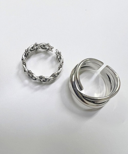 DiamondHearts(ダイヤモンドハーツ)の「【2点セット】燻しヴィンテージ風 モードチェーン×クロスラインデザイン シルバーリング(リング・レディース・シルバー・FREE)」の10枚目の写真