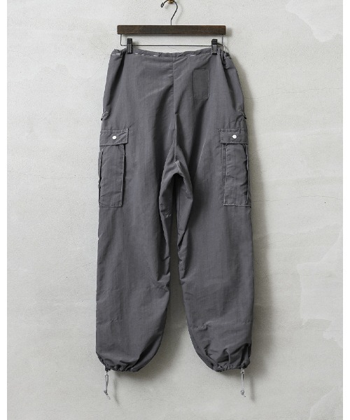 新品 デッドストック 米軍 スノーカモ オーバーパンツ カーゴポケット付き MR デッドストック 米軍 スノーカモ オーバーパンツ カーゴポケット付き