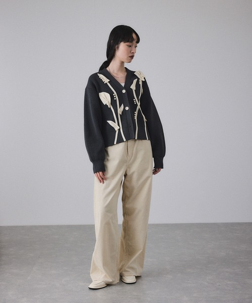 ADAM ET ROPE'（アダムエロペ）の「【定番】・【一部WEB限定カラー】ガーメントダイコーデュロイパンツ（その他パンツ・レディース・サックスブルー/ブルー系その他4/キナリ/ライトグリーン/ブラック/ダークブラウン・38/36/34）」の8枚目の写真