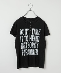LAND MUSEUM | LAND MUSEUM／ロゴプリントヘンリーT(Tシャツ/カットソー)