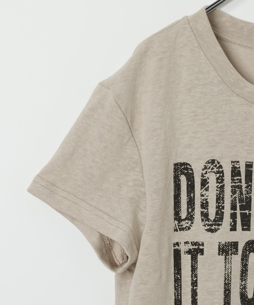 LAND MUSEUM（ランドミュージアム）の「LAND MUSEUM／ロゴプリントヘンリーT（Tシャツ/カットソー・メンズ・ベージュ/ブラック・MEDIUM/LARGE）」の5枚目の写真