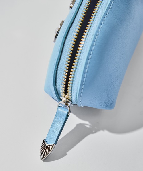 TOGA(トーガ)の「【TOGA PULLA/トーガプルラ】Leather pouch PACO/レザーポーチPACO(ポーチ・レディース・ライトブルー/ブラック/ブラウン・FREE)」の6枚目の写真