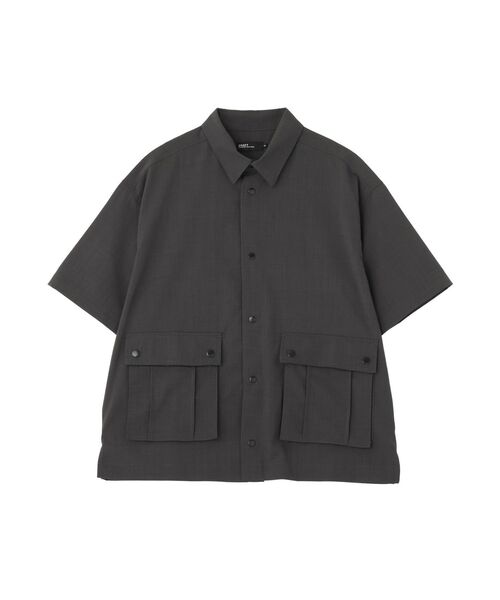 CRAFT STANDARD BOUTIQUE(クラフトスタンダードブティック)の「機能素材ダブルポケット半袖シャツ(シャツ/ブラウス・メンズ・ブラック/チャコールグレー・L/M)」の15枚目の写真