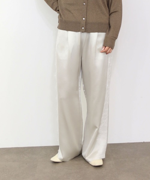 Marilyn Moon(マリリンムーン)の「eyelash lace satin drawstring pants(その他パンツ・レディース・オフホワイト/スミクロ・FREE)」の18枚目の写真