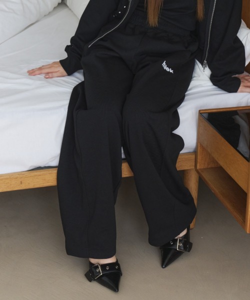 haek(ハク)の「curve sweat pants/カーブスウェットパンツ(スウェットパンツ・レディース・グレー/ブラック・MEDIUM/SMALL)」の7枚目の写真