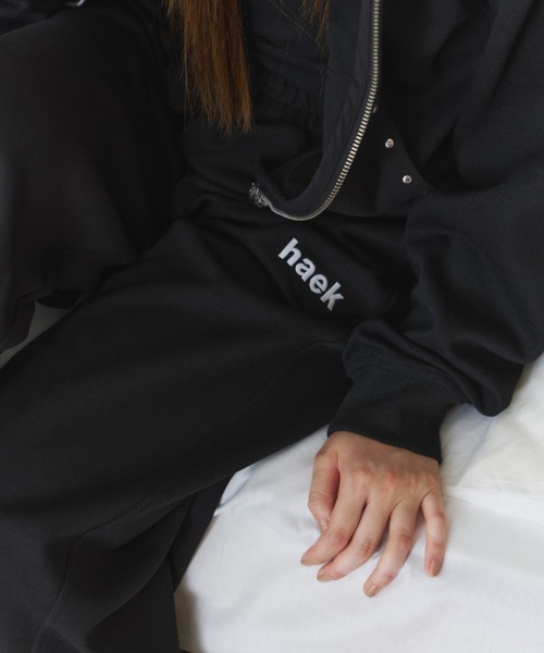 haek(ハク)の「curve sweat pants/カーブスウェットパンツ(スウェットパンツ・レディース・グレー/ブラック・MEDIUM/SMALL)」の16枚目の写真