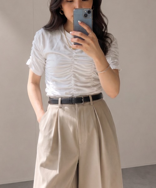 コンパクトシャーリングトップス / クシュクシュTee/シャーリング/半袖T