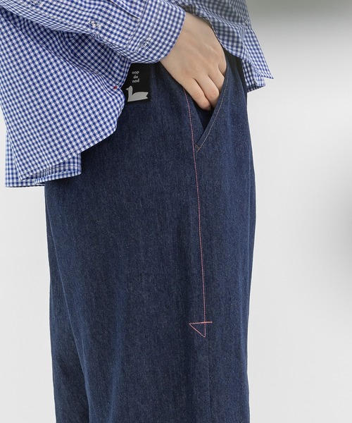 nop de nod(ノップドゥノッド)の「チノクロス・デニムワイドパンツ(その他パンツ・レディース・ドット/インディゴブルー/ベージュ・3)」の16枚目の写真