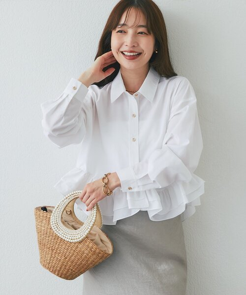 La boutique BonBon(ラブティックボンボン)の「ランダムペプラムシャツ(シャツ/ブラウス・レディース・サックスブルー/ネイビー/ホワイト/バイオレット・FREE)」の6枚目の写真
