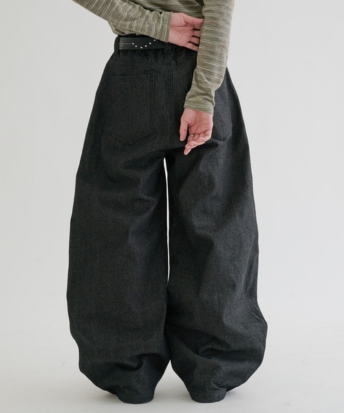 EPNK(イーピーエヌケー)の「Recycle rijid denim / リサイクルリジットデニム(デニムパンツ・メンズ・インディゴブルー/ブラック・SMALL/MEDIUM/LARGE)」の3枚目の写真