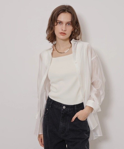 CADUNE(カデュネ)の「シアーシャツ(シャツ/ブラウス・レディース・モカ/オフホワイト・38/36)」の6枚目の写真