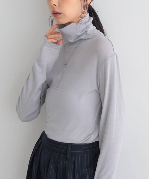 for/c(フォーシー)の「コットンシアータートルロンT【サスティナブル】(Tシャツ/カットソー・レディース・グレー/オフホワイト/ブラック/ライトグリーン・L/M)」の5枚目の写真