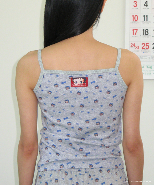 RONRON(ロンロン)の「BETTY BOOP PATTERN LACE SQUARE SLEEVELESS GREY(Tシャツ/カットソー・レディース・その他・FREE)」の2枚目の写真