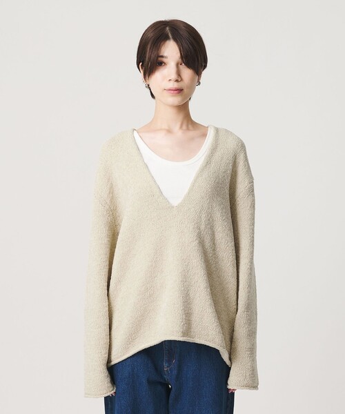BEAUTY&YOUTH UNITED ARROWS（ビューティーアンドユースユナイテッドアローズ）の「テープヤーン ディープVネック ニット（ニット/セーター・レディース・ナチュラル/ネイビー/ダークブラウン・FREE）」の19枚目の写真