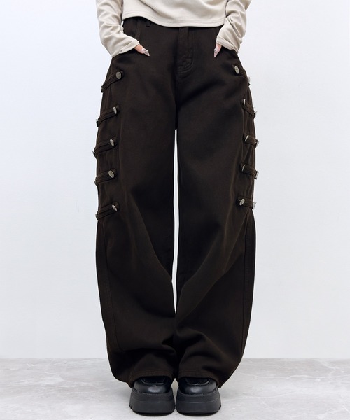FOLLOWIN（フォロウィン）の「【 UNISEX  】ナポレオンベルトデザイン ワイドデニムパンツ（デニムパンツ・レディース・ダークブラウン/ブラック・SMALL/MEDIUM/LARGE）」の2枚目の写真