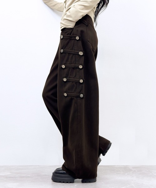 FOLLOWIN（フォロウィン）の「【 UNISEX  】ナポレオンベルトデザイン ワイドデニムパンツ（デニムパンツ・レディース・ダークブラウン/ブラック・SMALL/MEDIUM/LARGE）」の16枚目の写真