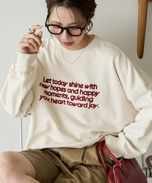 FREAK'S STORE(フリークスストア)の「限定展開 フロッキー ロゴ プリント 裏毛 スウェット(スウェット・レディース・ブラック/ブラウン/グレー/ネイビー/ナチュラル/ワイン・フリ-)」の4枚目の写真