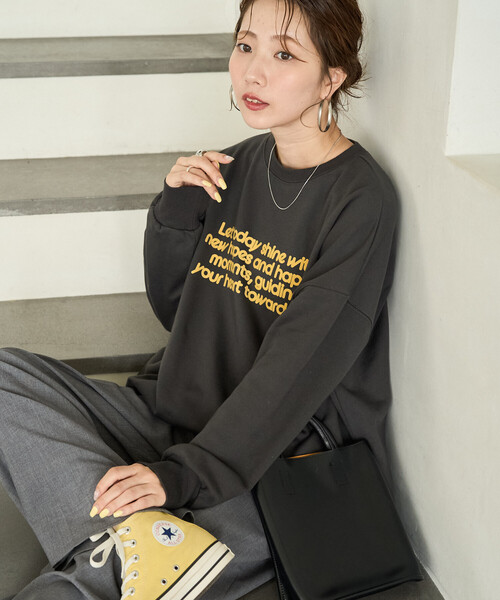 FREAK'S STORE(フリークスストア)の「限定展開 フロッキー ロゴ プリント 裏毛 スウェット(スウェット・レディース・ブラック/ブラウン/グレー/ネイビー/ナチュラル/ワイン・フリ-)」の1枚目の写真