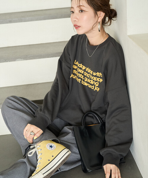 FREAK'S STORE(フリークスストア)の「限定展開 フロッキー ロゴ プリント 裏毛 スウェット(スウェット・レディース・ブラック/ブラウン/グレー/ネイビー/ナチュラル/ワイン・フリ-)」の13枚目の写真