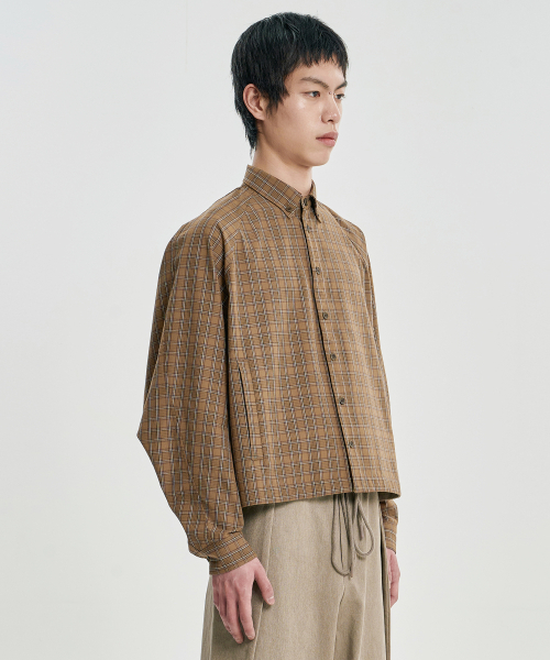 AJOBYAJO（アジョバイアジョ）の「Cropped Sculpted Raglan Check Shirt [CAMEL]（シャツ/ブラウス・レディース・その他・MEDIUM/LARGE）」の10枚目の写真